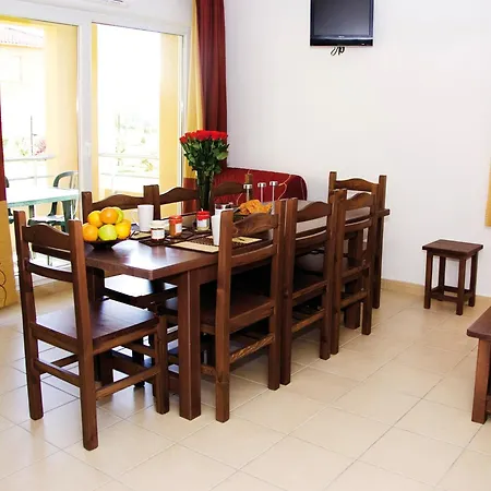 Lagrange Le Clos Des Vignes 3* ברגרק