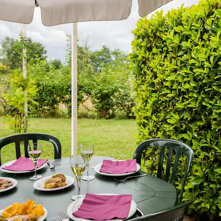 Lagrange Le Clos Des Vignes Semesterpark 3*