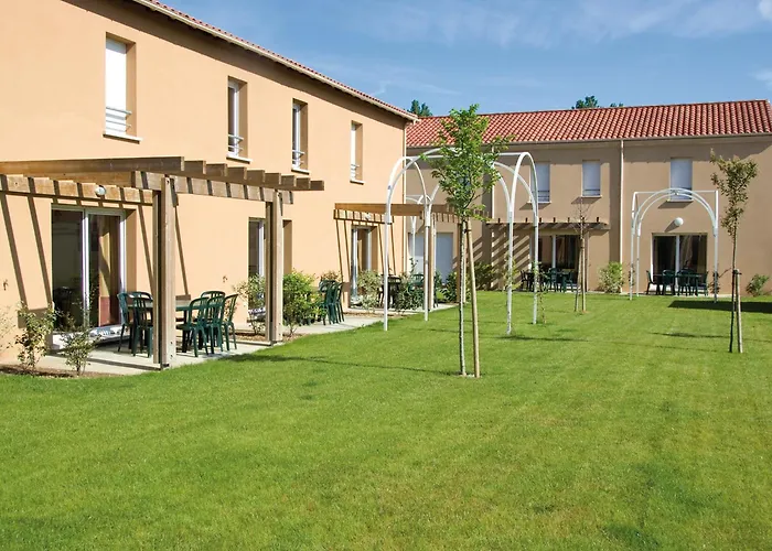 Lagrange Le Clos Des Vignes 3* ברגרק