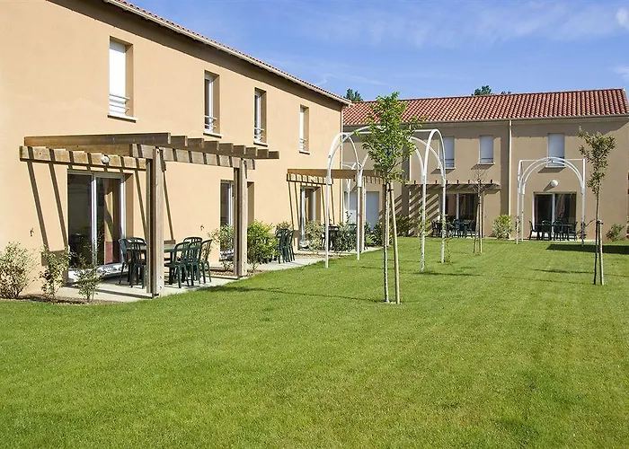 Lagrange Le Clos Des Vignes 3* ברגרק