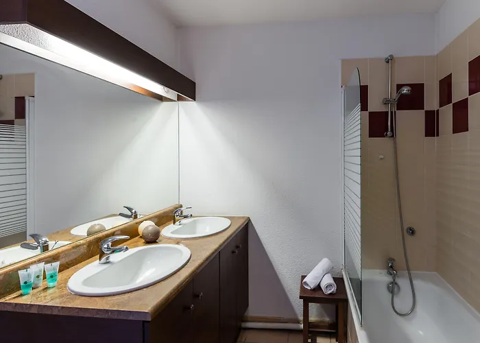 Lagrange Le Clos Des Vignes 3* Bergerac