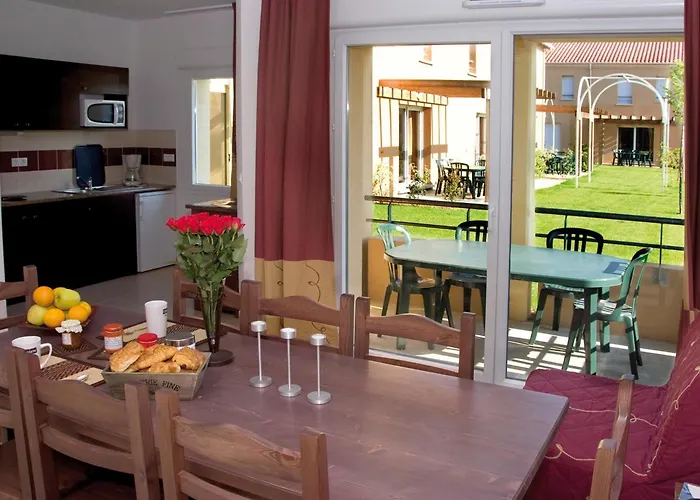 Lagrange Le Clos Des Vignes 3* Bergerac